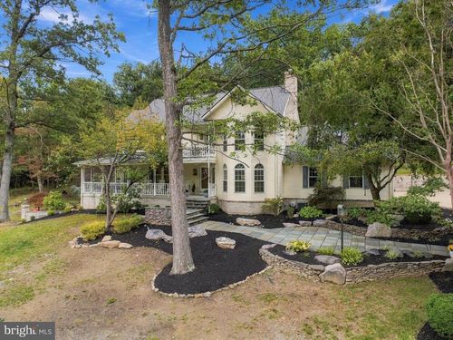 9153 Crystal Falls Dr, BOONSBORO, MD, 21713-1514 | Card Image