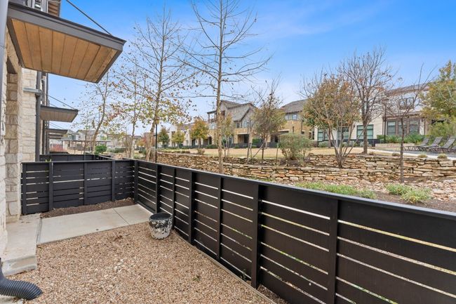 Entry Courtyard | Image 7