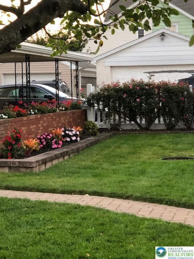 1108 Chestnut St, House other with 3 bedrooms, 3 bathrooms and null parking in Coplay PA | Image 16