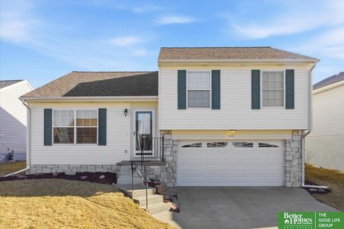 7869 Redick Avenue, Omaha, NE, 68112 | Card Image