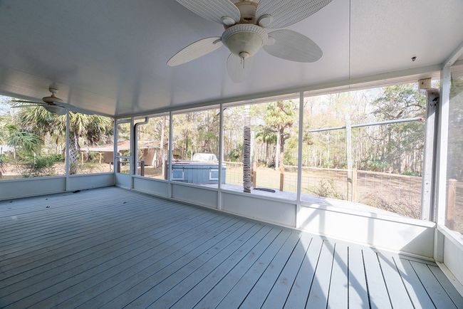 2 Se 814 Th St, House other with 3 bedrooms, 2 bathrooms and null parking in OLD TOWN FL | Image 14