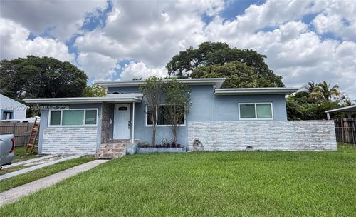 271 Nw 147th Street, Miami, FL, 33168 | Card Image