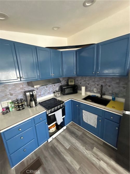 26-6951 6th Ave, Blythe, CA, 92225-9330 | Card Image