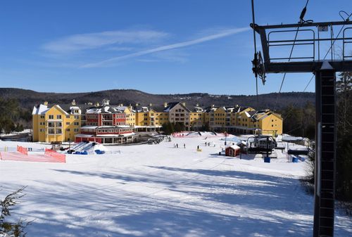 238-q1-238 Q1 Jackson Gore Inn, Ludlow, VT, 05149 | Card Image