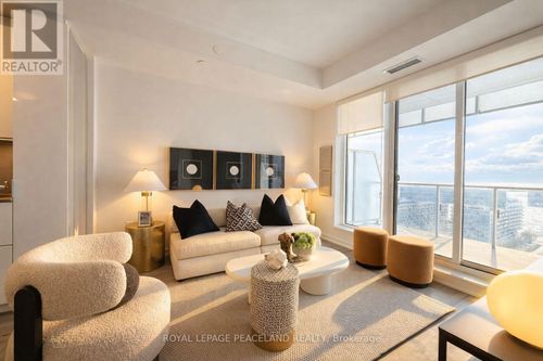 1710-28 Freeland St, Toronto, ON, M5E0E3 | Card Image