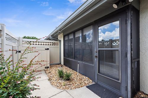 2915 29th Ave W, BRADENTON, FL, 34205-3774 | Card Image