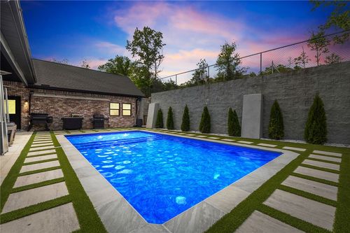 2103 Ne Chaucer St, Bentonville, AR, 72712 | Card Image