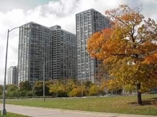 1515-4250 N Marine Dr, Chicago, IL, 60613-1729 | Card Image