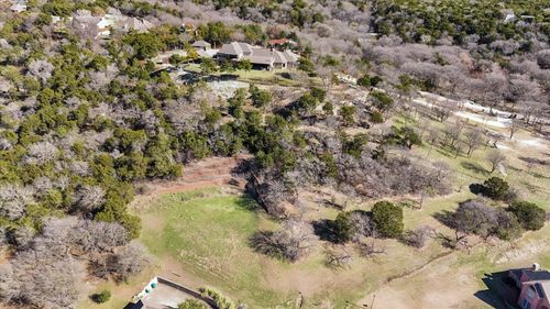 2102 Holly Ridge Ct, Cedar Hill, TX, 75104-6417 | Card Image