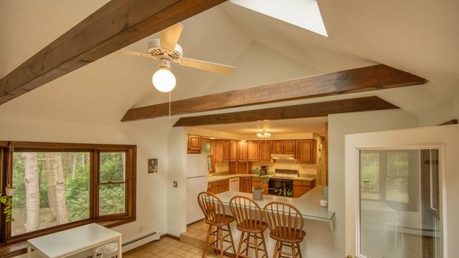 85 Howe St, House other with 3 bedrooms, 2 bathrooms and 4 parking in Ashland MA | Image 5