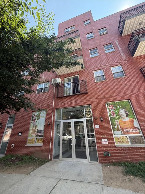 5f-7159 160th Street, New York, NY, 11365 | Card Image