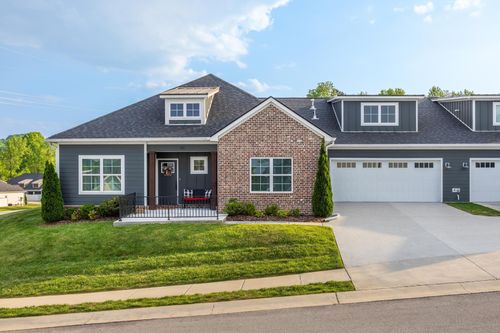 811 Wellstone Drive, Chattanooga, TN, 37405 | Card Image