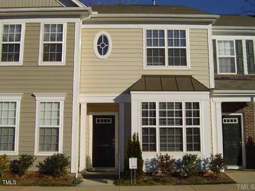 8346 City Loft Ct, Raleigh, NC, 27613-6882 | Card Image