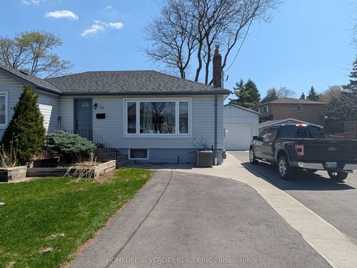 65 English St, Brampton, ON, L6X1L5 | Card Image