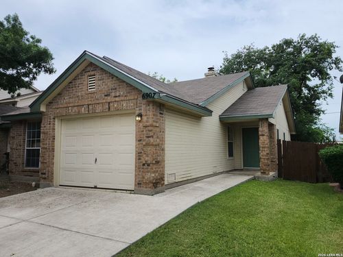 6907 Bluegrass Run, San Antonio, TX, 78240-2755 | Card Image