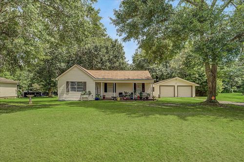 1215 Orange St, Vidor, TX, 77662-6024 | Card Image