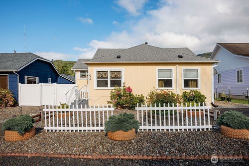 404 Jackson St, Ryderwood, WA, 98581-9712 | Card Image