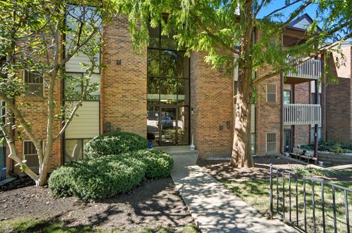 9-62 View Terrace Dr, Southgate, KY, 41071-3856 | Card Image