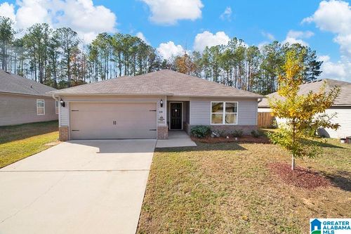220 Stonebriar Dr, CALERA, AL, 35040-5071 | Card Image