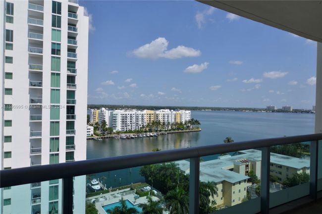 1202 - 7935 East Dr, Condo with 2 bedrooms, 2 bathrooms and null parking in North Bay Village FL | Image 43