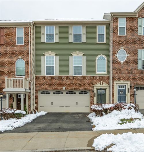 105 Mews Ln, Cranberry Twp, PA, 16066-6565 | Card Image