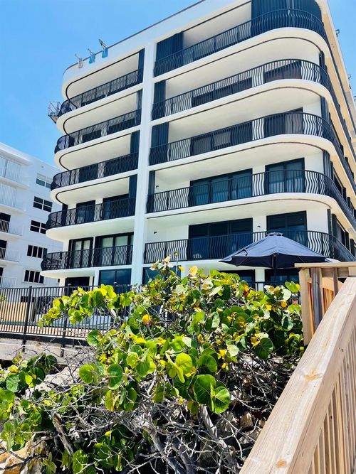 501-4000 S South Ocean Boulevard, South Palm Beach, FL, 33480 | Card Image