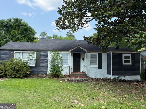 1057 Clay Ave, Macon, GA, 31211-1840 | Card Image