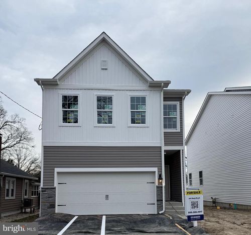 207 Bash Rd, TOMS RIVER, NJ, 08753-7205 | Card Image