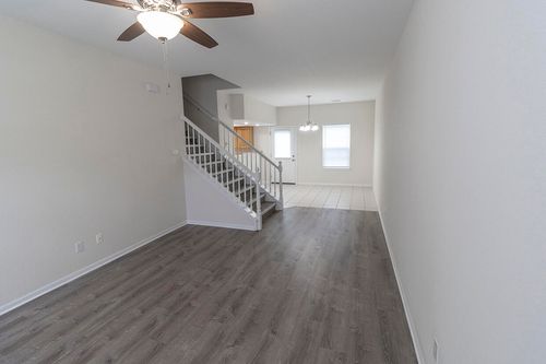 307-5000 Derby Ridge Dr, COLUMBIA, MO, 65202-3489 | Card Image
