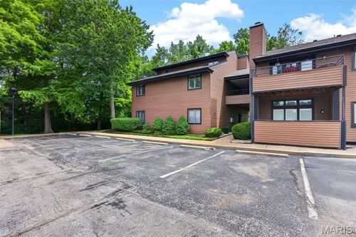 a-13811 Amiot Dr, Saint Louis, MO, 63146-3666 | Card Image