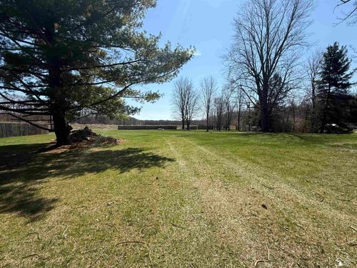 12495 Ostrander Rd, Maybee, MI, 48159-9641 | Card Image