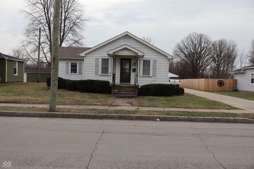 700 W 2nd St, Sheridan, IN, 46069-1034 | Card Image