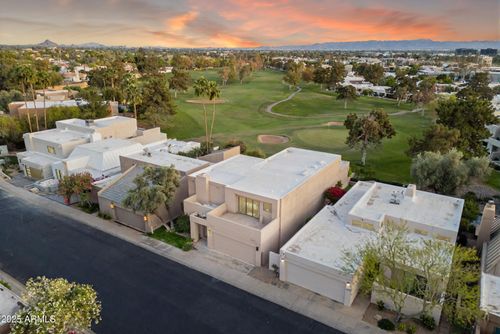 3033 E Claremont Ave, Phoenix, AZ, 85016-2230 | Card Image