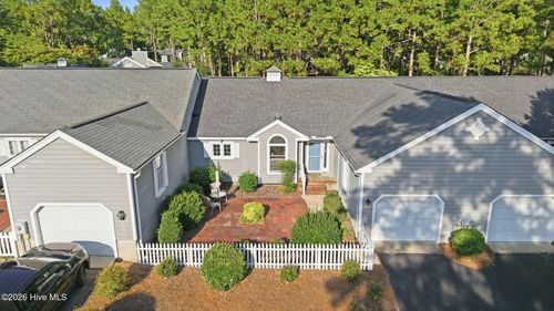 2302 Wentworth Cir, Pinehurst, NC, 28374-9543 | Card Image
