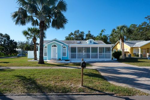 5302 28th Ave S, GULFPORT, FL, 33707-5428 | Card Image