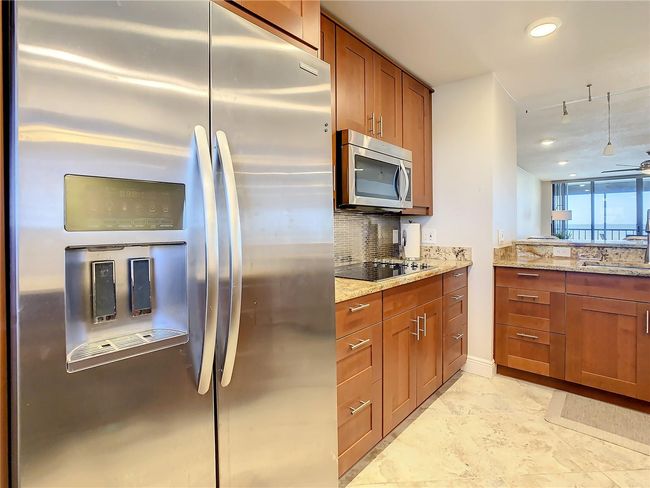 APT-516 - 18304 Gulf Blvd, Condo with 2 bedrooms, 2 bathrooms and null parking in REDINGTON SHORES FL | Image 25