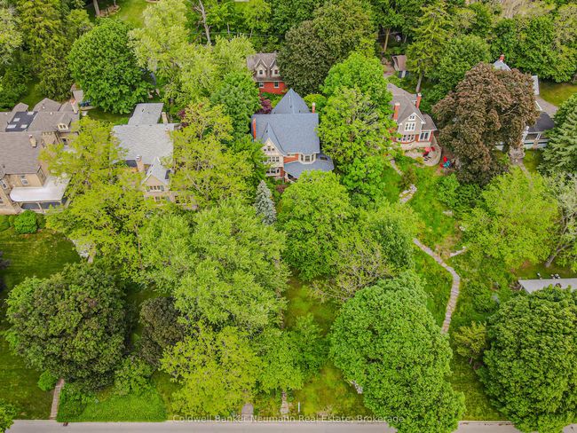 35 Queen St, House other with 7 bedrooms, 4 bathrooms and 2 parking in Guelph ON | Image 45