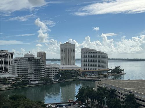 apt-1602-500 Brickell Ave, Miami, FL, 33131-2579 | Card Image