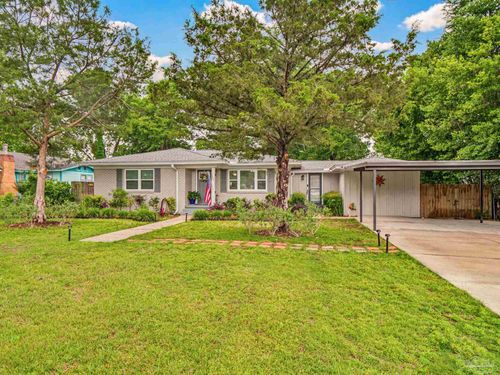 1660 E Cross St, Pensacola, FL, 32503 | Card Image