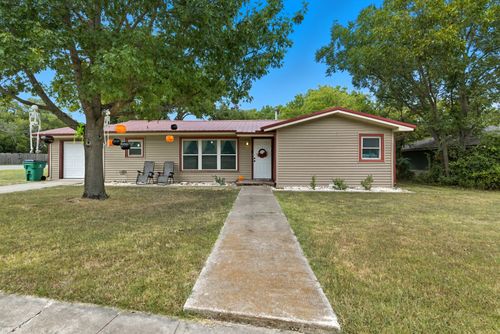 1431 W Lingleville Rd, Stephenville, TX, 76401-2127 | Card Image