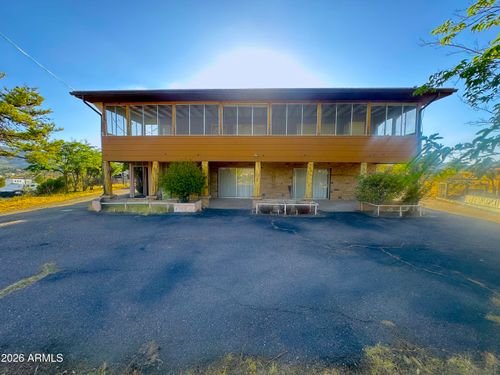 18127 S Tawny Ln, Peeples Valley, AZ, 86332-8640 | Card Image