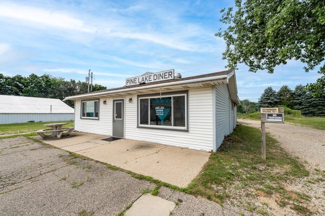 938 Doster Rd, Home with 0 bedrooms, 1 bathrooms and 35 parking in Plainwell MI | Image 23