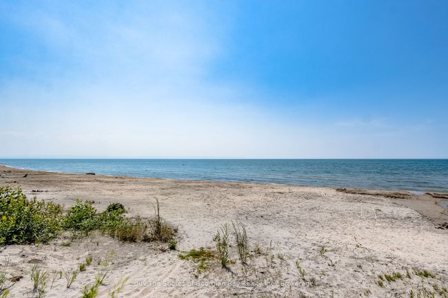 2249 Tiny Beaches Rd S, House other with 3 bedrooms, 2 bathrooms and 6 parking in Tiny ON | Image 38