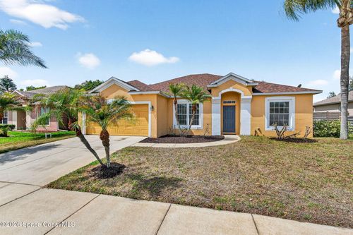 4021 Caparosa Cir, Melbourne, FL, 32940-1204 | Card Image