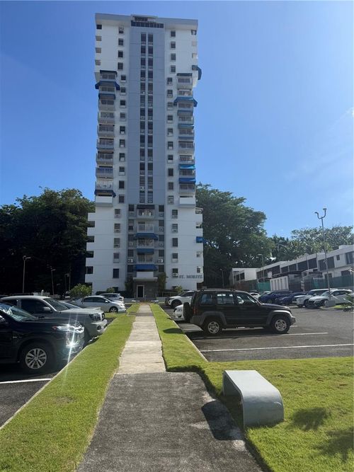 1102-J10 Ave San Patricio, Guaynabo, PR, 00968-4409 | Card Image