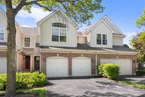 1767 Briggs Ct, Lisle, IL, 60532-4559 | Card Image