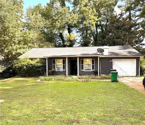 3901 Wood Path Dr, Stone Mountain, GA, 30083-4669 | Card Image