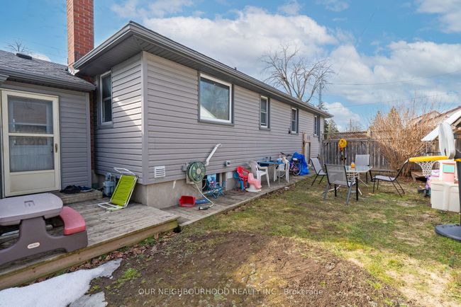 763 Maryland Ave, Home with 5 bedrooms, 2 bathrooms and 4 parking in Peterborough ON | Image 38