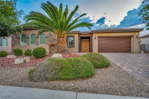 8705 Lavender Ridge St, Las Vegas, NV, 89131-1103 | Card Image
