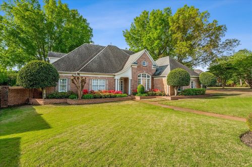 3350 Winners Cir, Germantown, TN, 38138-8254 | Card Image